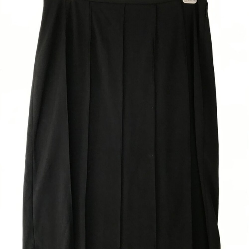 Workwear Staple! Classic Black Skirt by Ann Taylor (Sz 8)